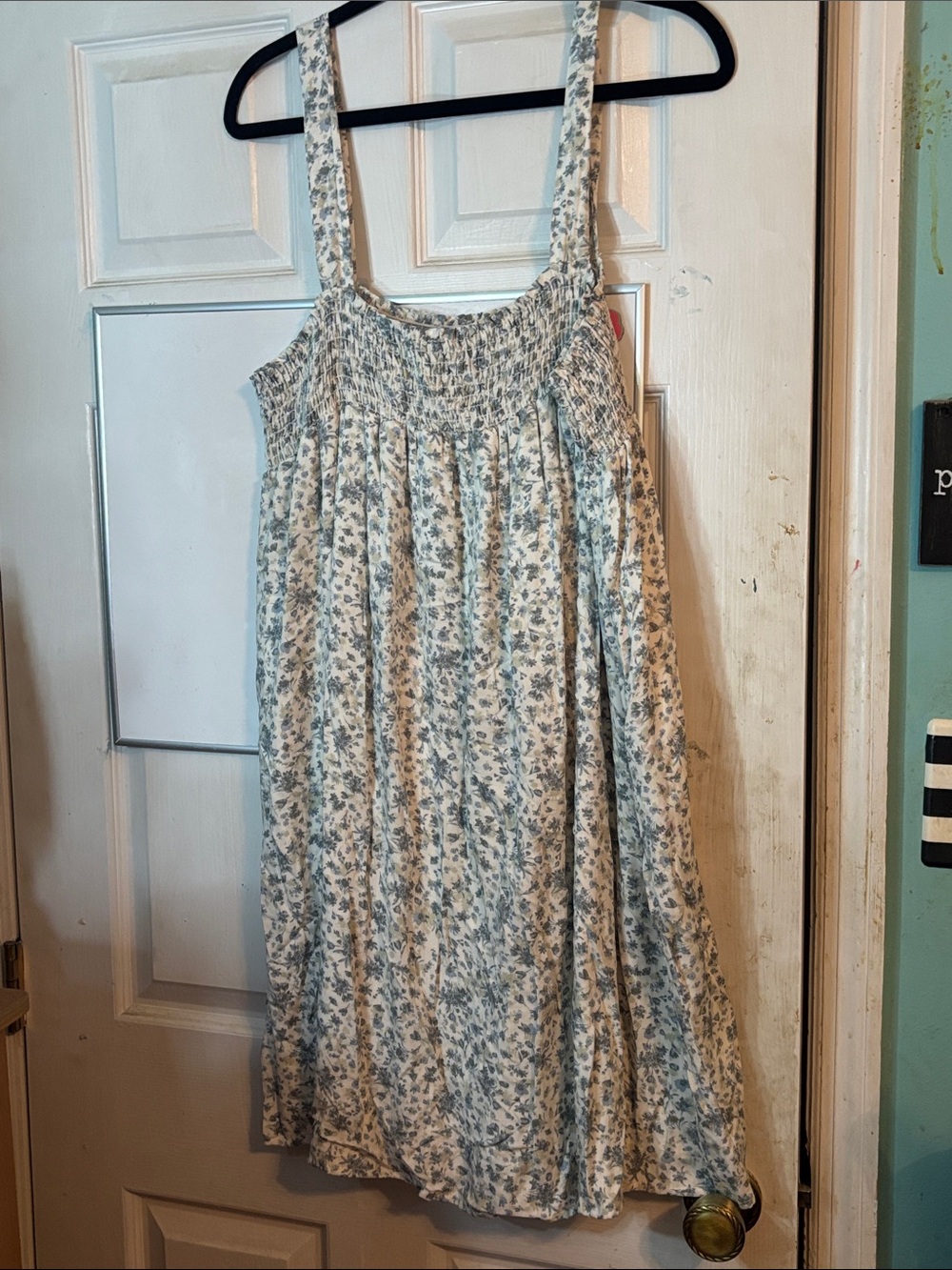 G.I.L.I. Light Blue and White Floral Smocked Sundress Size 2X
